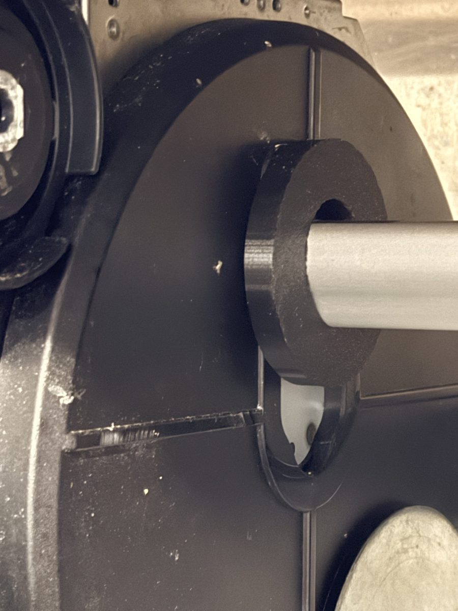 Locking collar installed on Sato CL4NX Plus at the plant, view 2